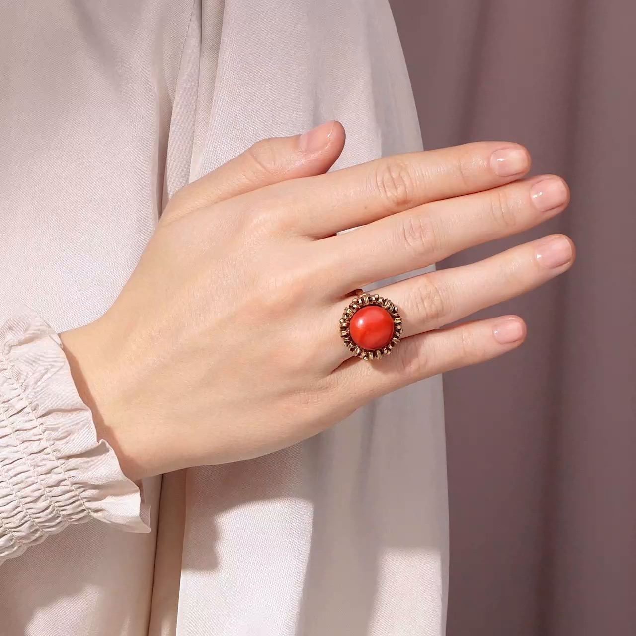 Rosso Corallo Per Me • Vintage Ring with Large Mediterranean